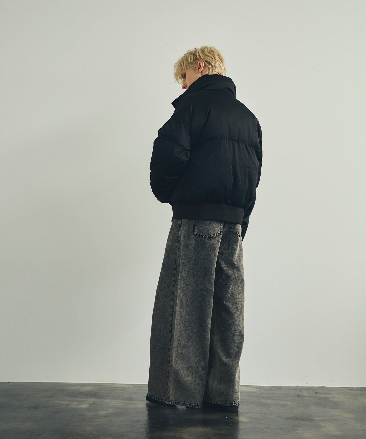 Chemical wash hard bleached wide flare denim pants